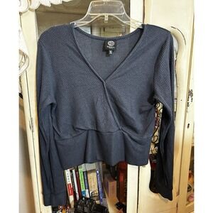 Bobeau Blue Soft Ribbed V-Neck Women's Top Medium Petite.